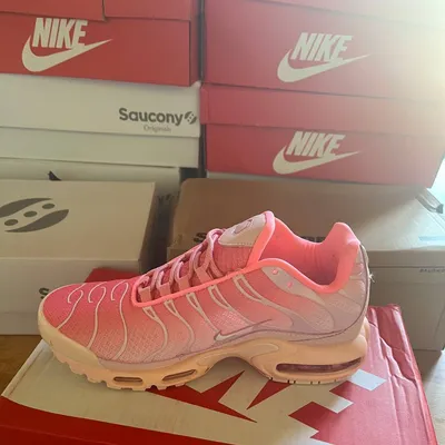 Nike Air Max Plus TN – Pink / Coral / Pink Foam